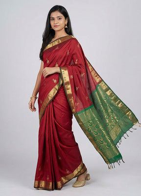 Red Kanjivaram Silk Saree With Blouse Piece