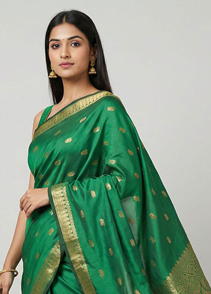 Green Kanjivaram Silk Saree With Blouse Piece