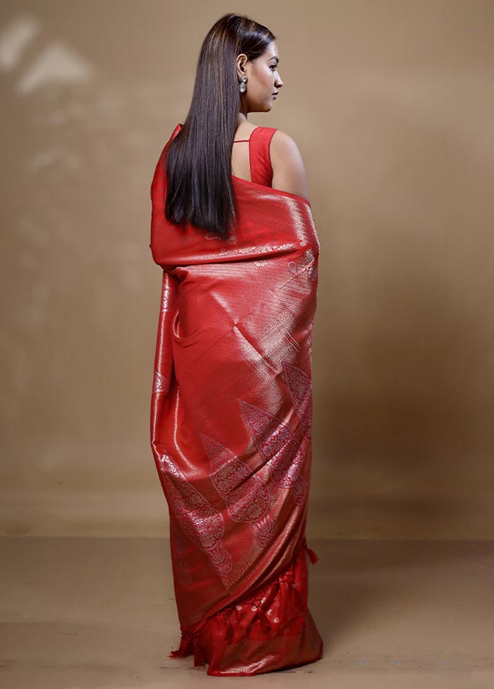 Red Dupion Silk Saree With Blouse Piece
