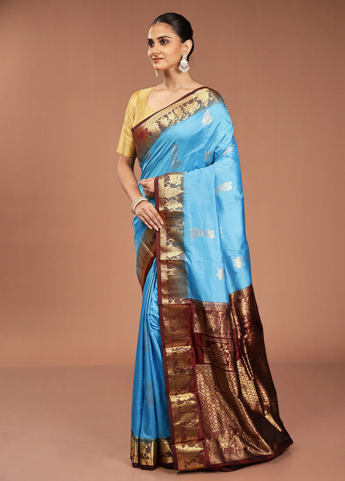 Blue Handloom Kanjivaram Pure Silk Saree With Blouse Piece