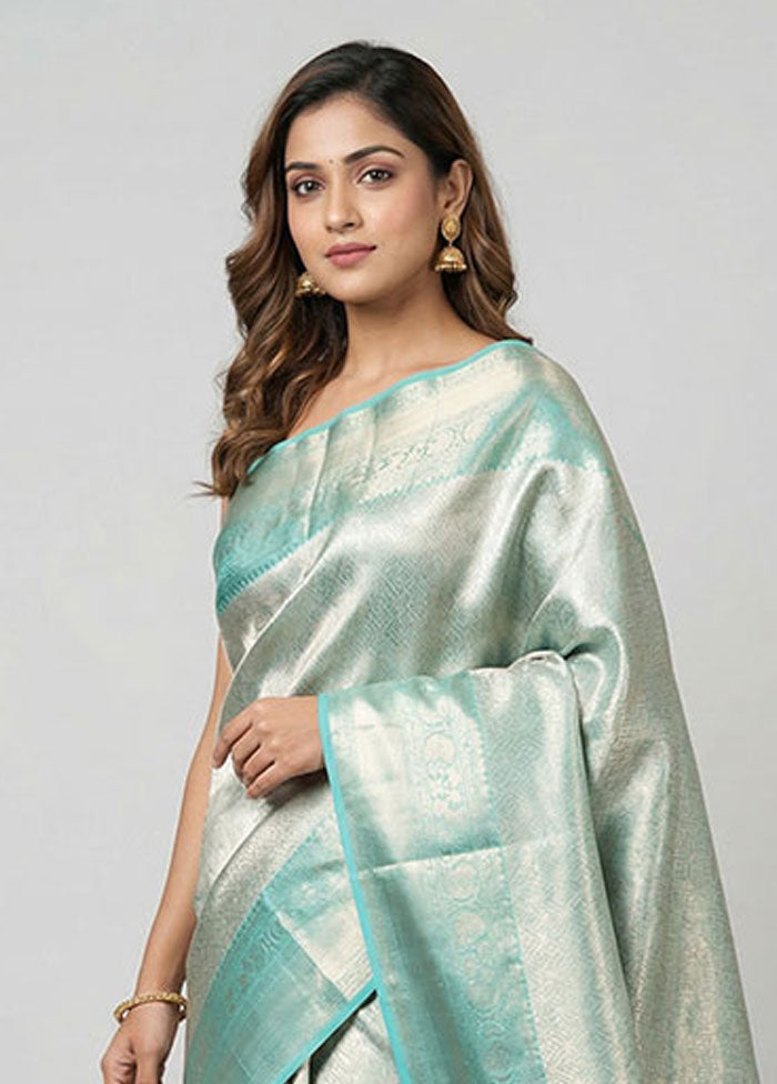 Green Handloom Kanchipuram Pure Silk Saree With Blouse Piece
