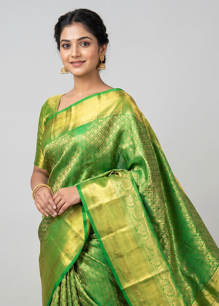 Green Handloom Kanchipuram Pure Silk Saree With Blouse Piece