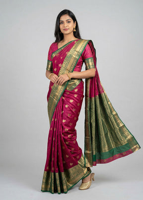 Maroon Handloom Kanchipuram Pure Silk Saree With Blouse Piece
