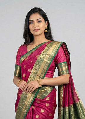 Maroon Handloom Kanchipuram Pure Silk Saree With Blouse Piece
