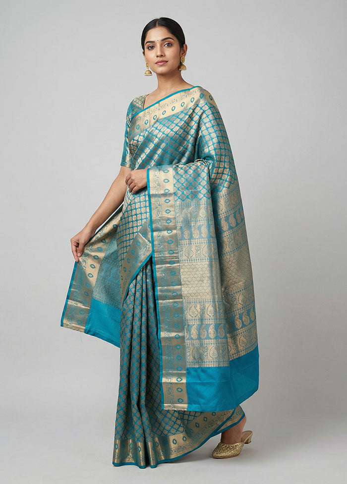 Blue Handloom Kanchipuram Pure Silk Saree With Blouse Piece