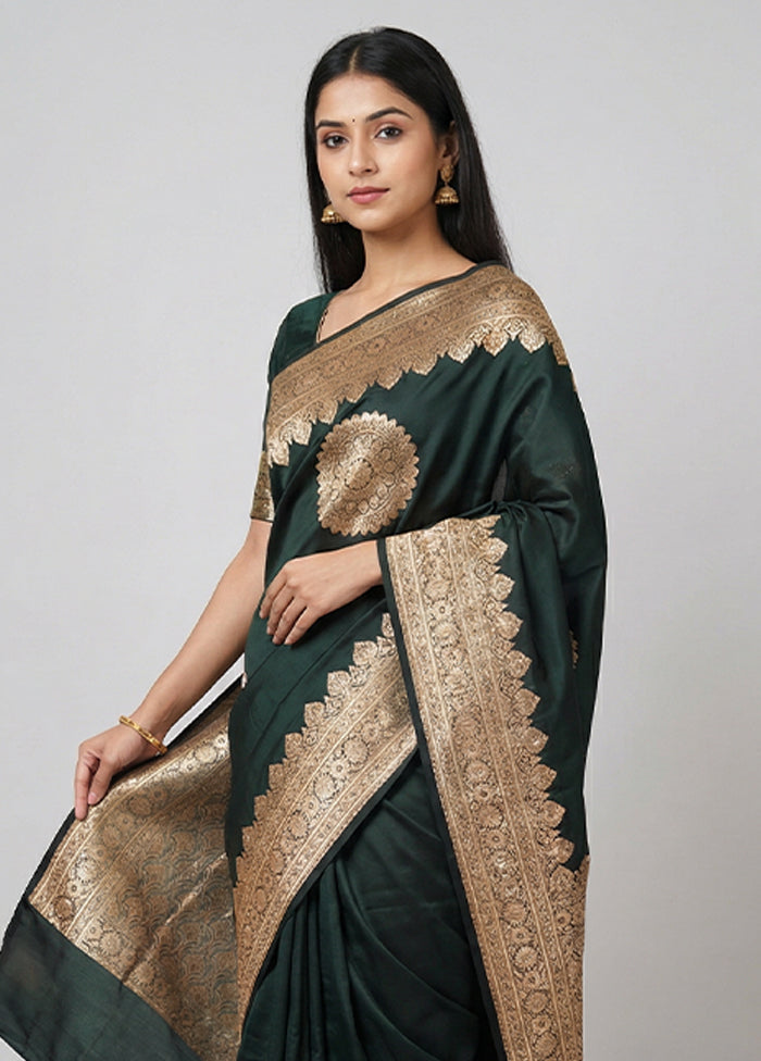 Green Banarasi Silk Saree With Blouse Piece