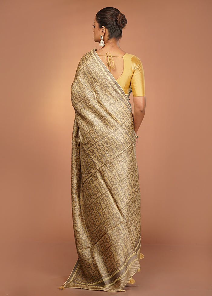 Cream Handloom Tussar Pure Silk Saree With Blouse Piece