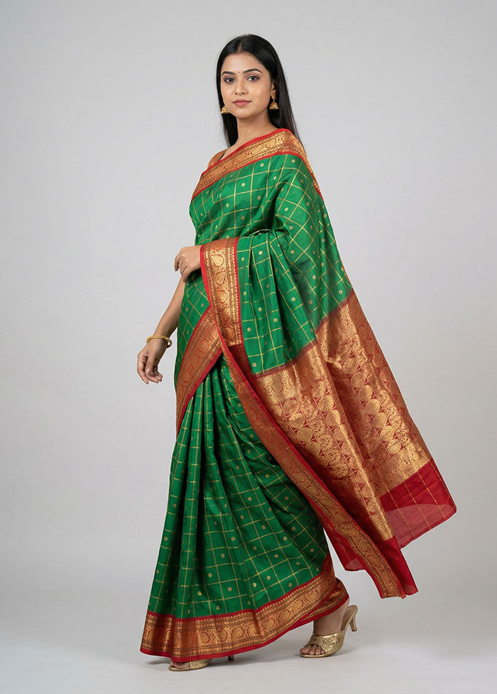 Green Kanjivaram Silk Saree With Blouse Piece