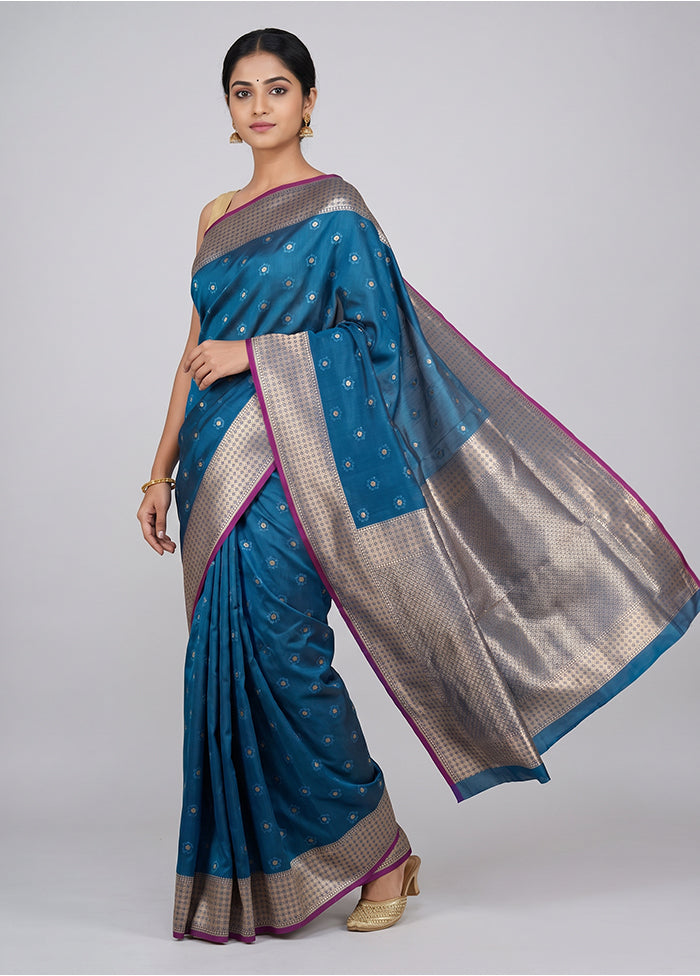 Blue Katan Silk Saree With Blouse Piece