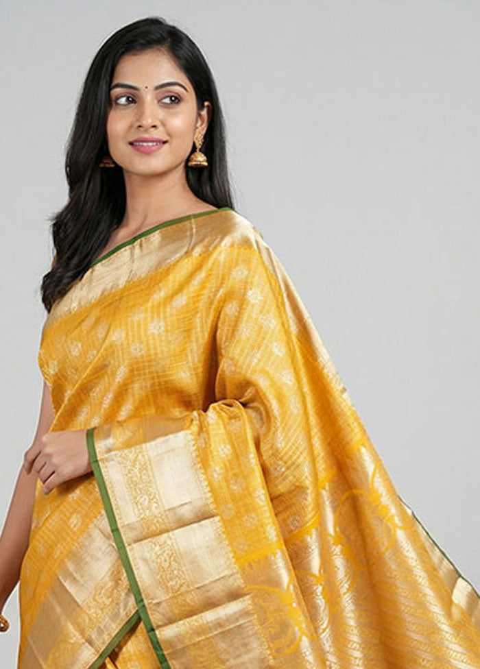 Yellow Handloom Kanchipuram Pure Silk Saree With Blouse Piece