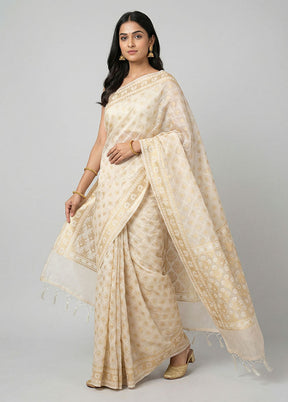 White Kora Silk Saree With Blouse Piece