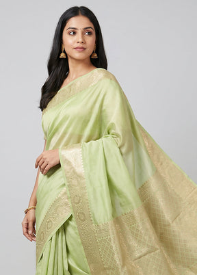 Green Dupion Silk Saree With Blouse Piece