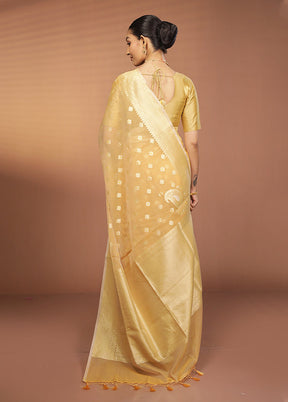 Yellow Kora Silk Saree With Blouse Piece