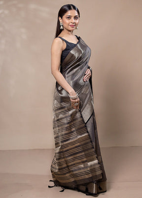 Grey Tissue Silk Saree With Blouse Piece