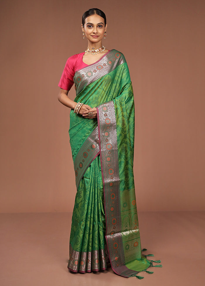 Green Dupion Silk Saree With Blouse Piece