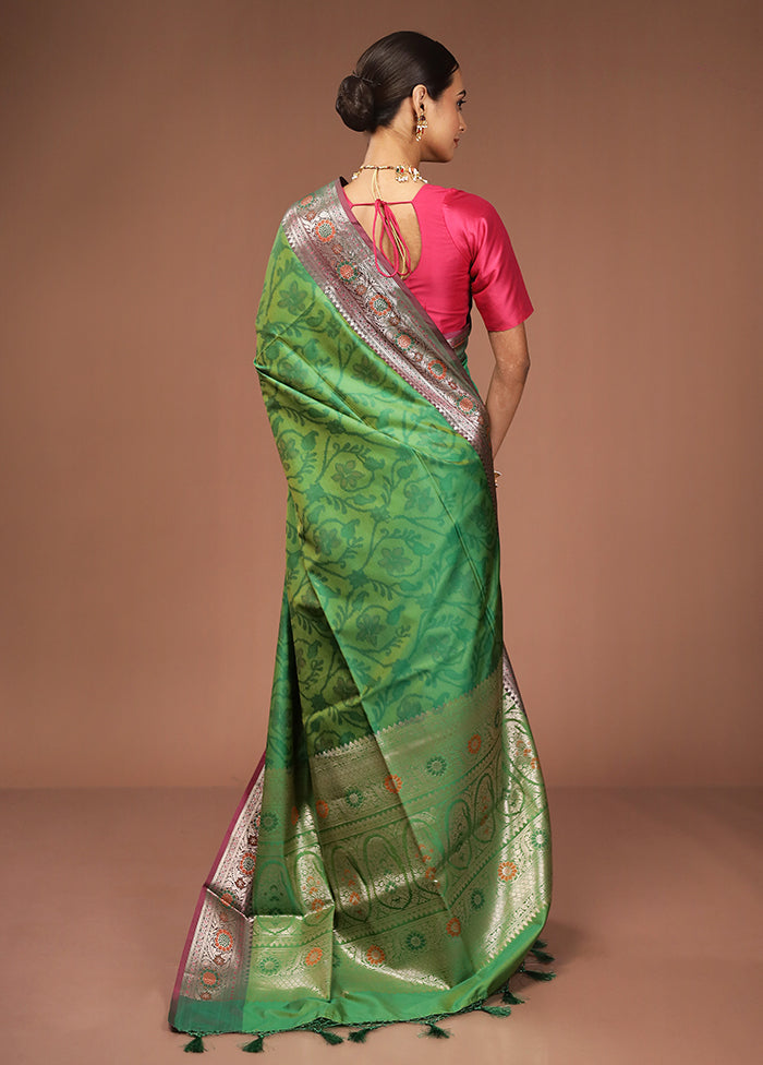 Green Dupion Silk Saree With Blouse Piece