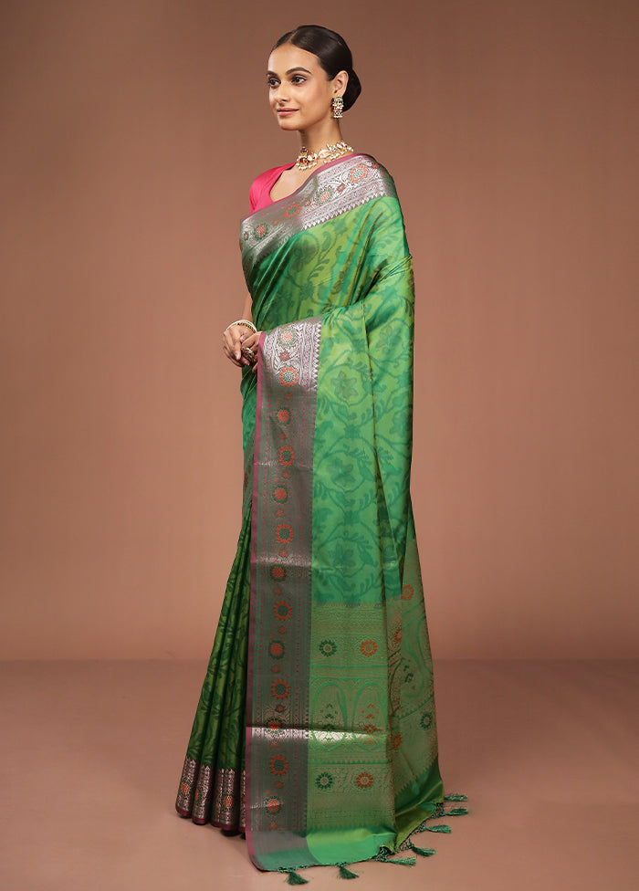 Green Dupion Silk Saree With Blouse Piece