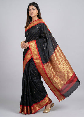 Black Kanjivaram Silk Saree With Blouse Piece