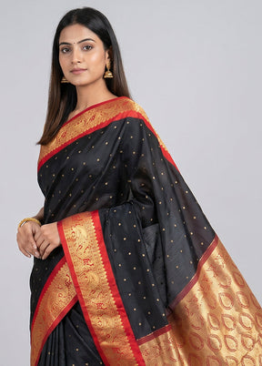 Black Kanjivaram Silk Saree With Blouse Piece