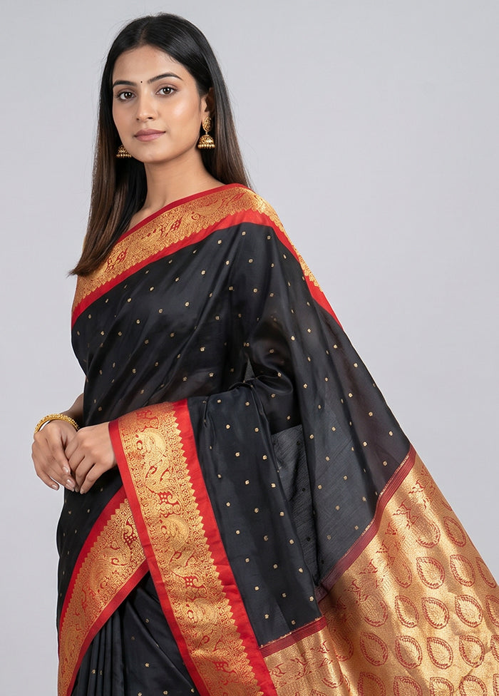 Black Kanjivaram Silk Saree With Blouse Piece