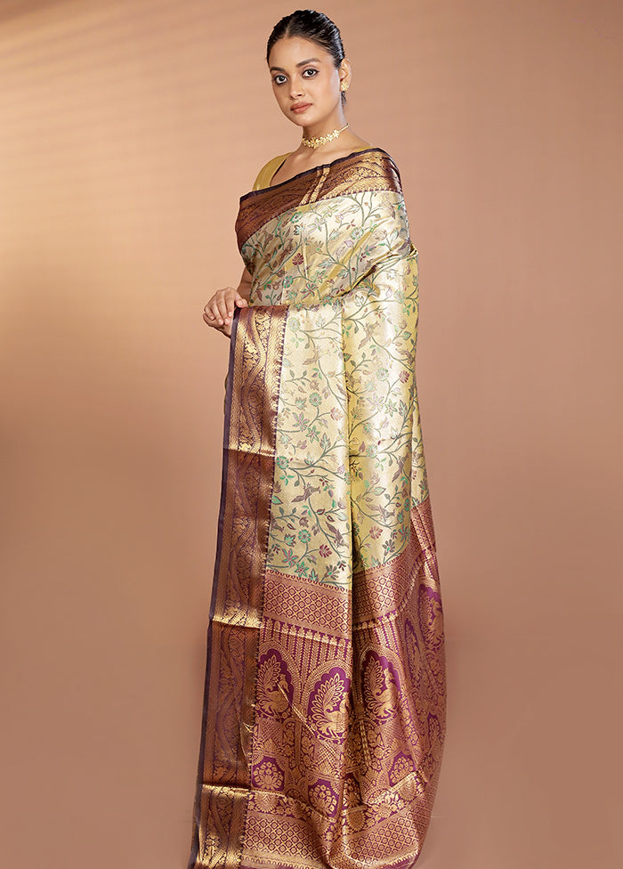 Gold Kanjivaram Silk Saree With Blouse Piece