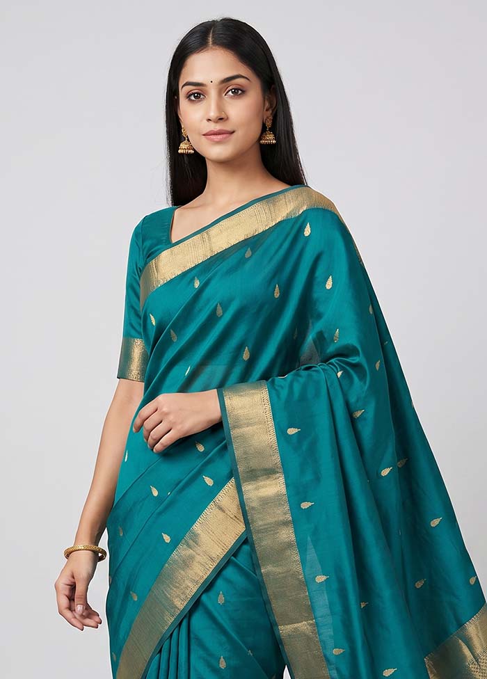 Green Kanjivaram Silk Saree With Blouse Piece