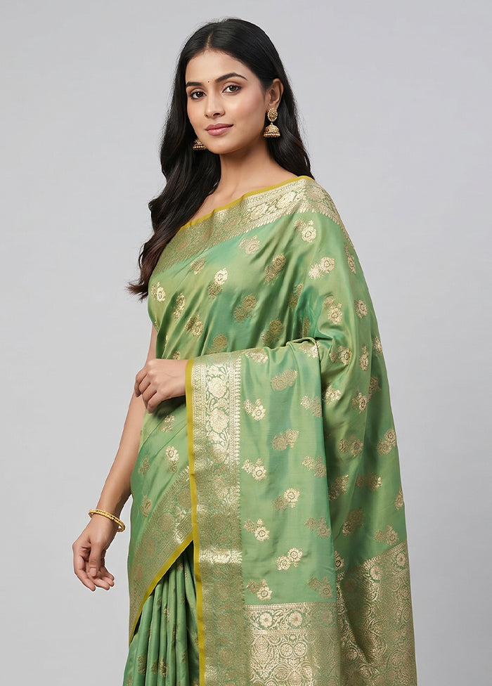Green Dupion Silk Saree With Blouse Piece