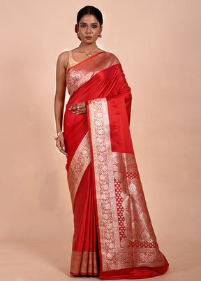 Red Banarasi Silk Saree With Blouse Piece