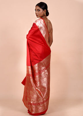 Red Banarasi Silk Saree With Blouse Piece