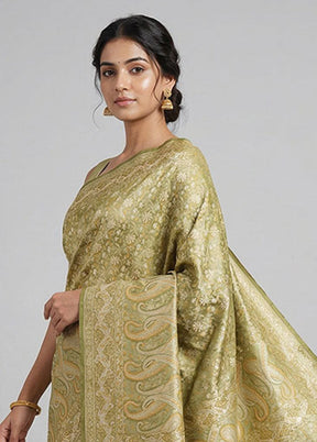 Green Jamewar Silk Saree With Blouse Piece