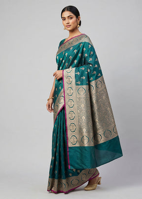 Blue Katan Silk Saree With Blouse Piece