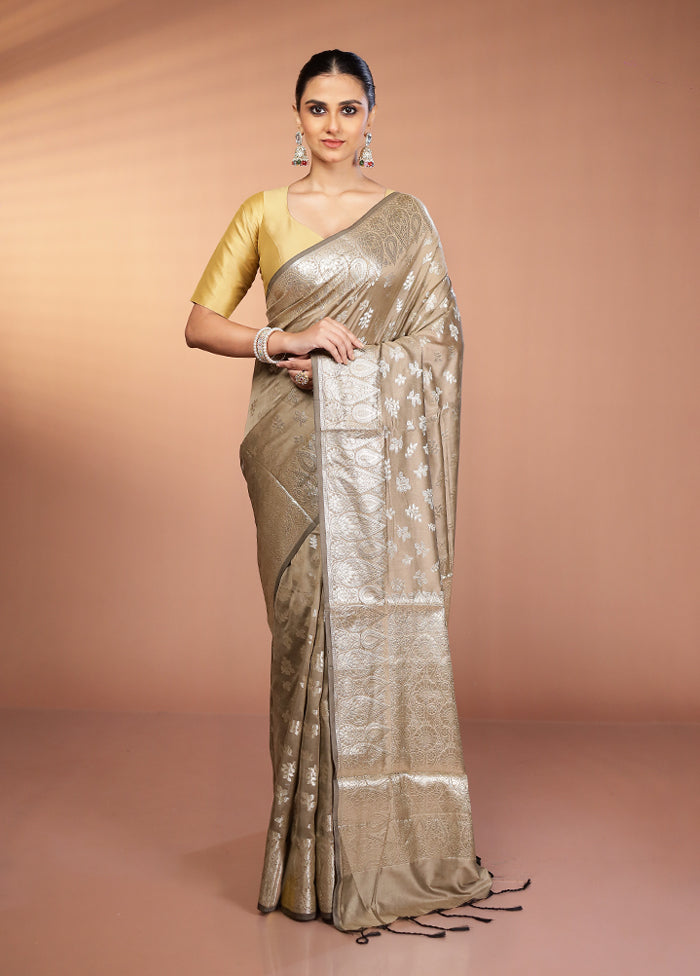 Cream Dupion Silk Saree With Blouse Piece