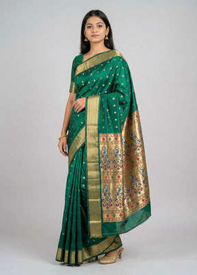 Green Handloom Kanjivaram Pure Silk Saree With Blouse Piece