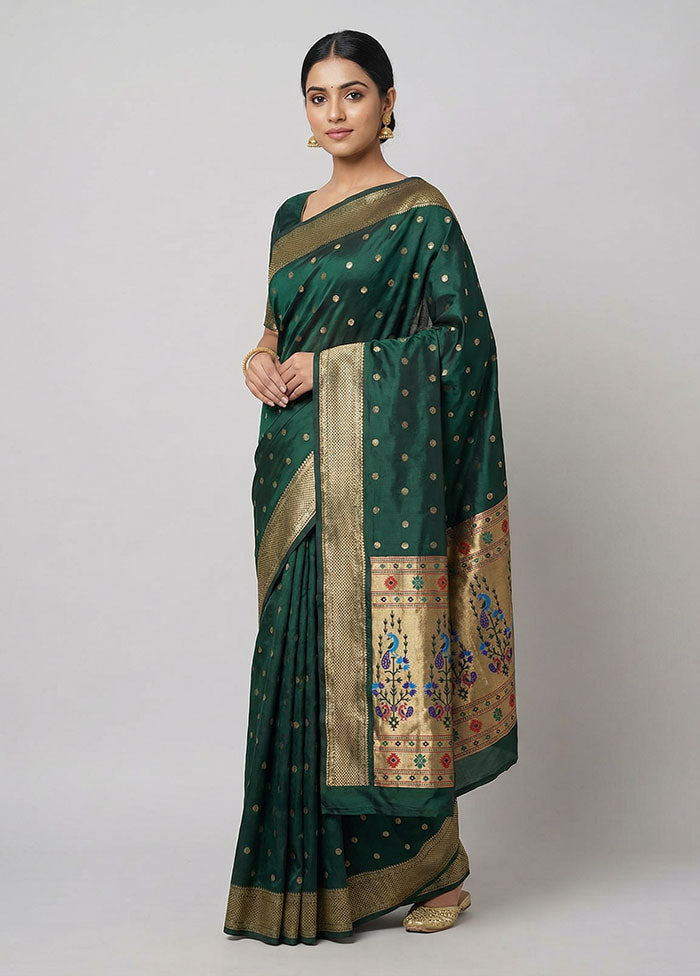 Green Handloom Kanjivaram Pure Silk Saree With Blouse Piece