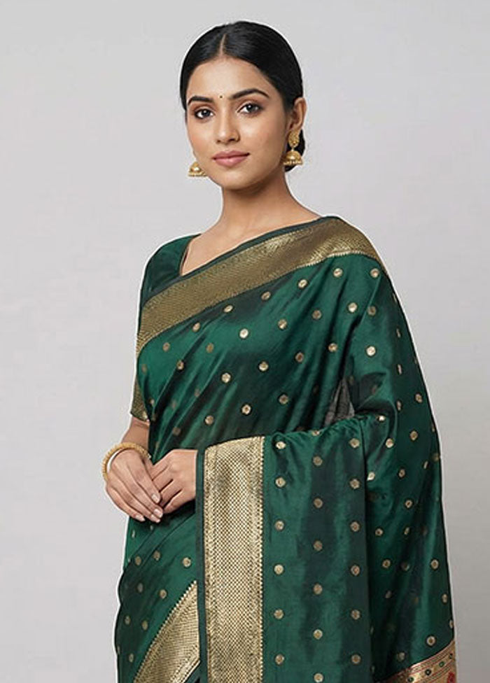 Green Handloom Kanjivaram Pure Silk Saree With Blouse Piece
