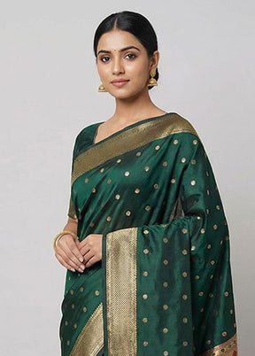 Green Handloom Kanjivaram Pure Silk Saree With Blouse Piece