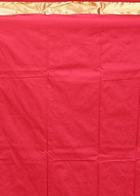 Red Kanjivaram Silk Saree With Blouse Piece