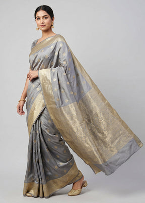 Grey Kanjivaram Silk Saree With Blouse Piece