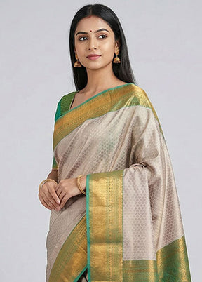 Grey Kanjivaram Silk Saree With Blouse Piece