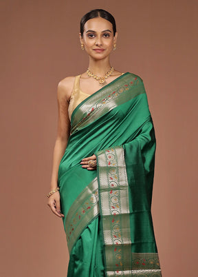 Green Dupion Silk Saree With Blouse Piece