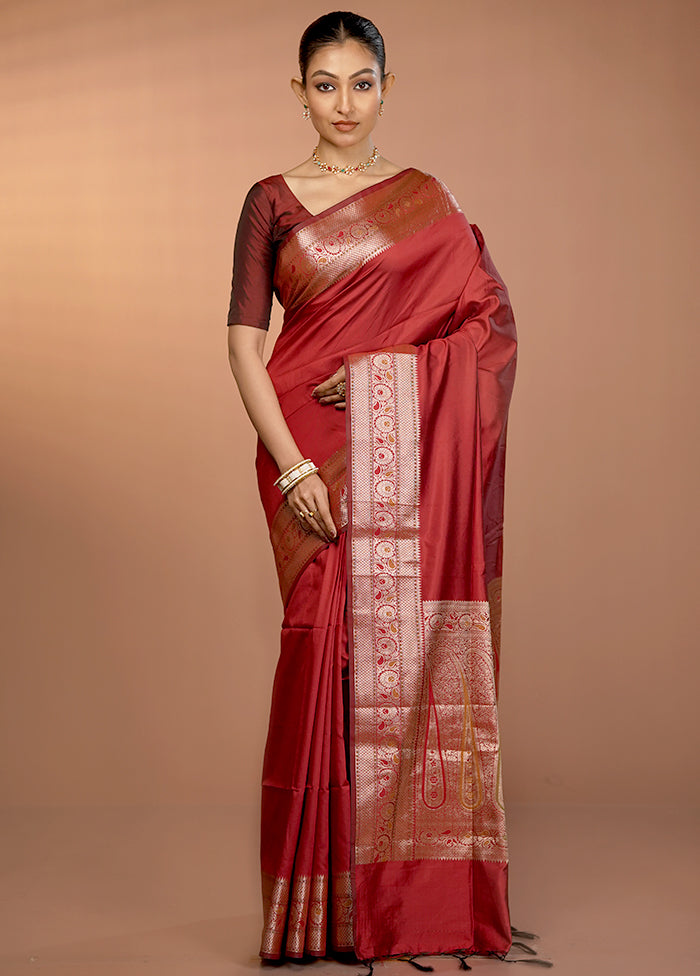 Red Dupion Silk Saree With Blouse Piece