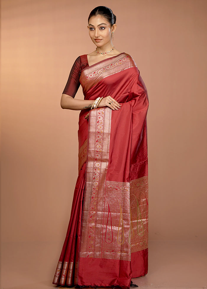 Red Dupion Silk Saree With Blouse Piece