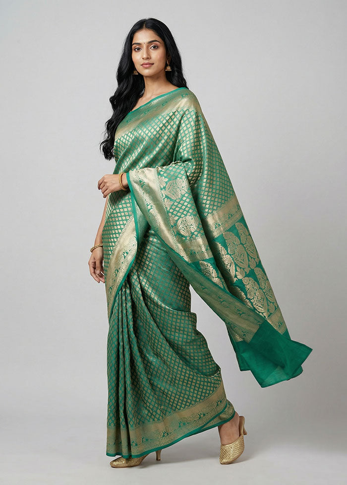 Blue Uppada Silk Saree With Blouse Piece