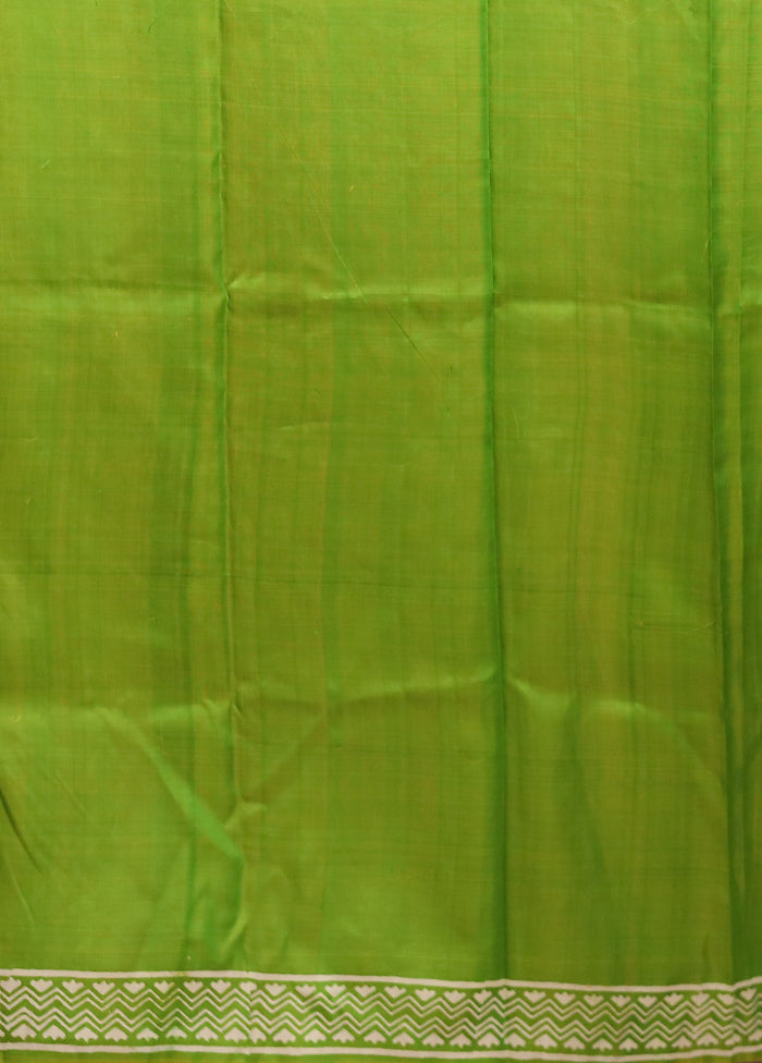 Green Printed Pure Silk Saree Without Blouse Piece