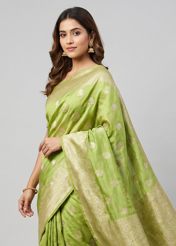 Green Dupion Silk Saree With Blouse Piece