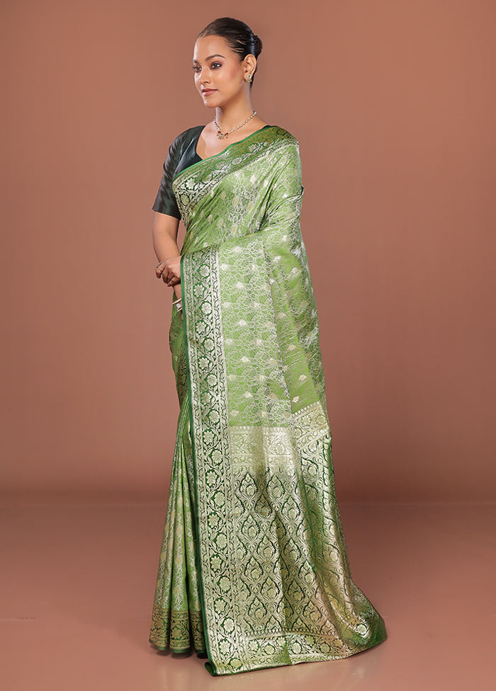 Green Tanchoi Silk Saree With Blouse Piece