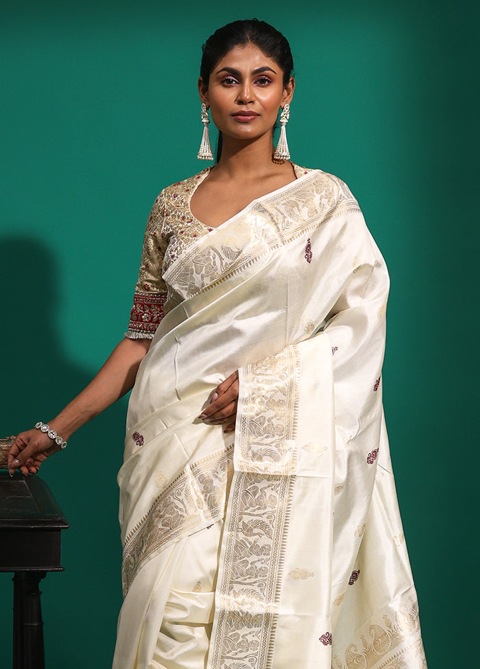 White Handloom Baluchari Pure Silk Saree With Blouse Piece