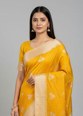 Yellow Handloom Chanderi Pure Silk Saree With Blouse Piece