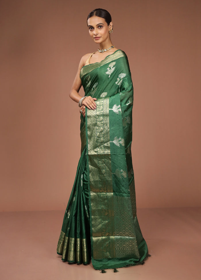 Green Dupion Silk Saree With Blouse Piece