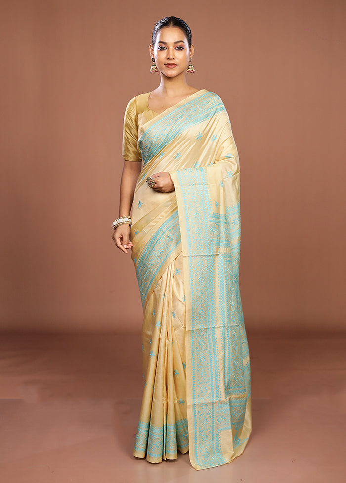 Cream Handloom Kantha Stitch Pure Silk Saree With Blouse Piece